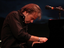 Jim Wilson playing piano
